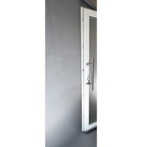 Porta Exterior Aluplast PVC Vidro Fosco 90x200cm Branca Direita