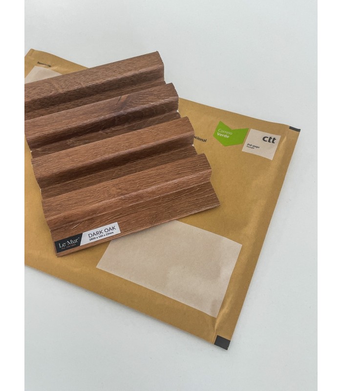 AMOSTRA - Revestimento Ripado Le Mur Carvalho Escuro (17x14cm)
